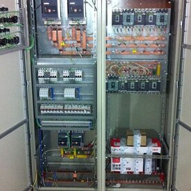 Distribution cabinets